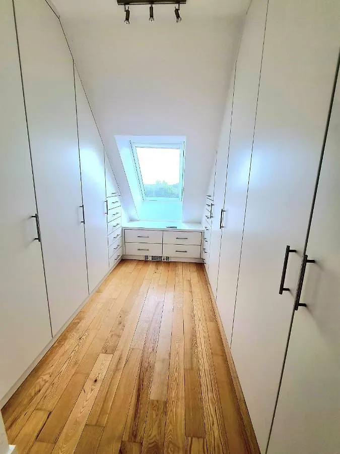 Luxury 3 Bedrooms Lussemburgo 0*,  Lussemburgo